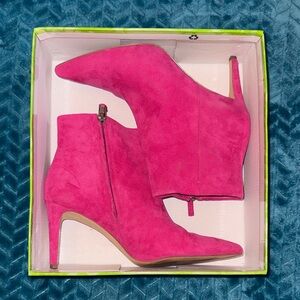 Sam Edelman Karen 🩷🩷🩷 Pink Suede 🩷🩷🩷 Heeled Booties - 9